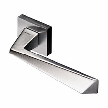 Load image into Gallery viewer, Piramid Lever Handle - Doorware
