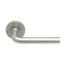 Load image into Gallery viewer, Linea Lever Handle - Doorware
